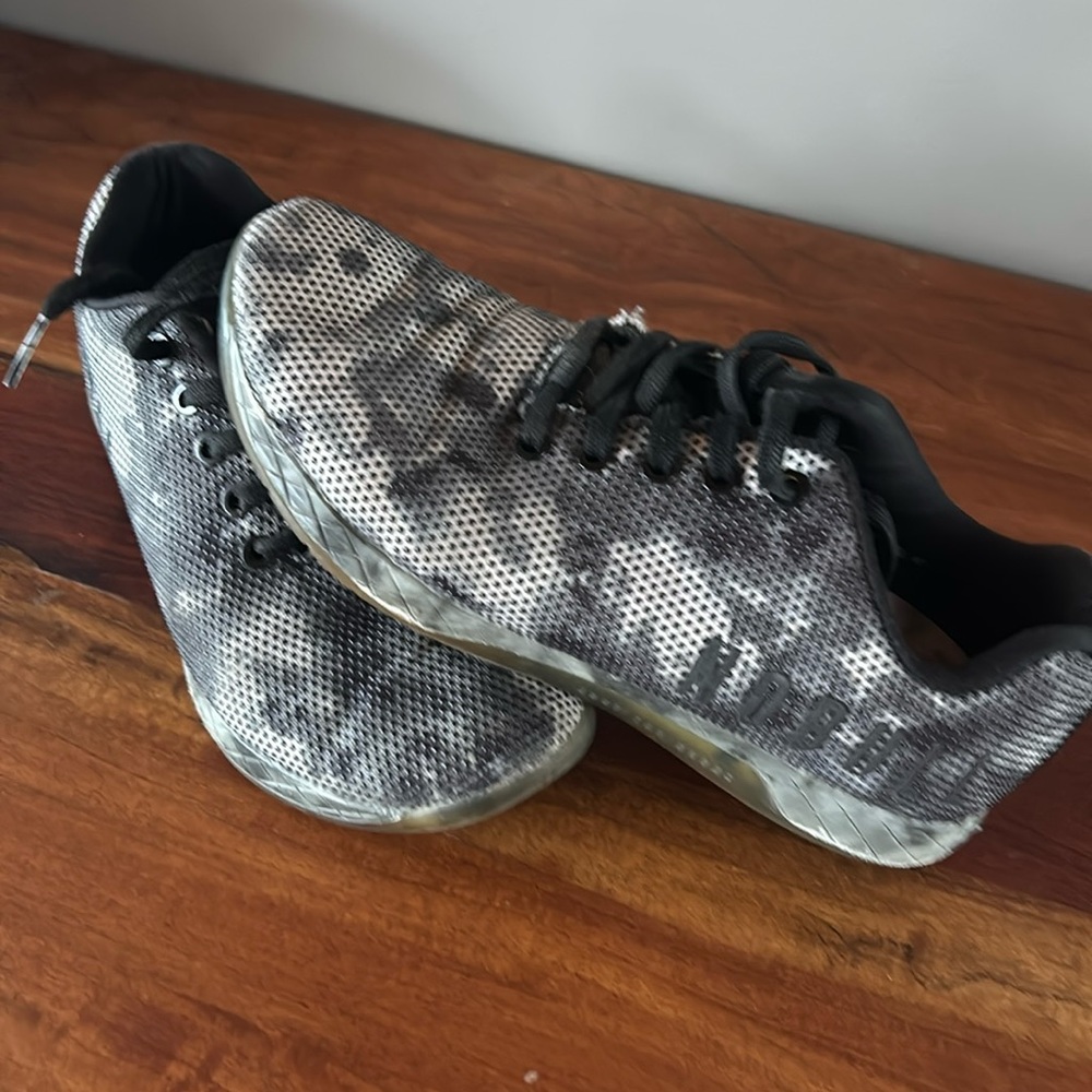 Functional fitness comfortable shoes